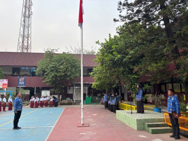 SDN Pisangan Timur 11 Selenggarakan Upacara Peringatan Hari Kesaktian Pancasila Tahun 2026